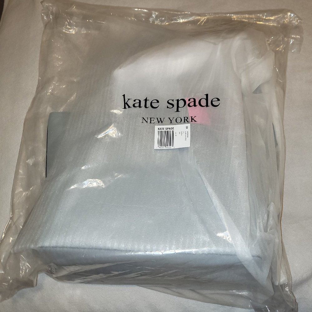 Kate Spade - Harlow Tote - Picture 7 of 7